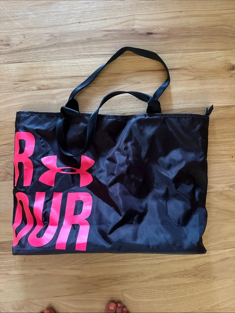 Under Armour Black workout Tote with Hot Pink Graphic Logo